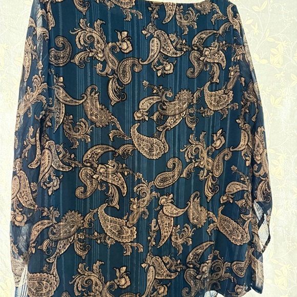 Rebecca Malone Teal and Beige Paisley Blouse - Picture 4 of 4